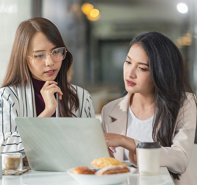 E-Commerce <br>Management